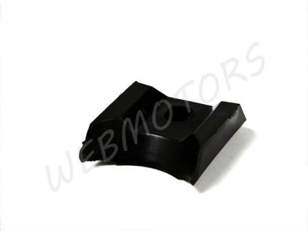 PLASTIC SUPPORT FOR FUEL TANK
