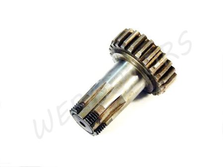 SHAFT, CHAIN SPROCKET, FRONT