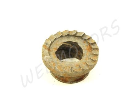 RIGA UNIVERZÁLIS UNIVERZÁLIS BERUGÓ RACSNI