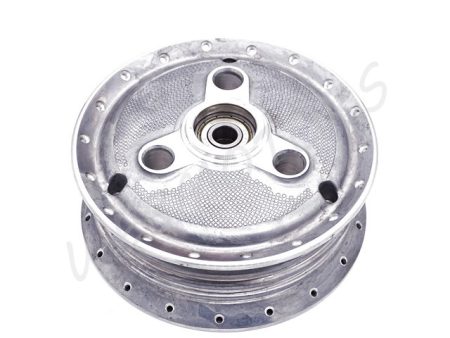 WHEEL HUB