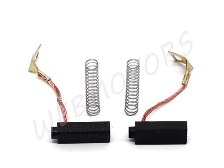 MZ TS SZÉNKEFE GARNITÚRA 6X8X22